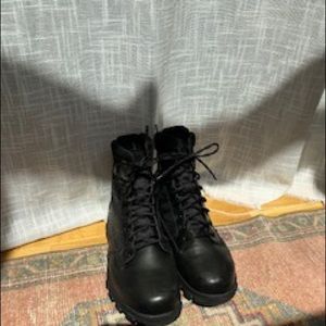 5.11 Tactical 6 inch side zip boots.